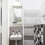 Modern Smart Apartman *